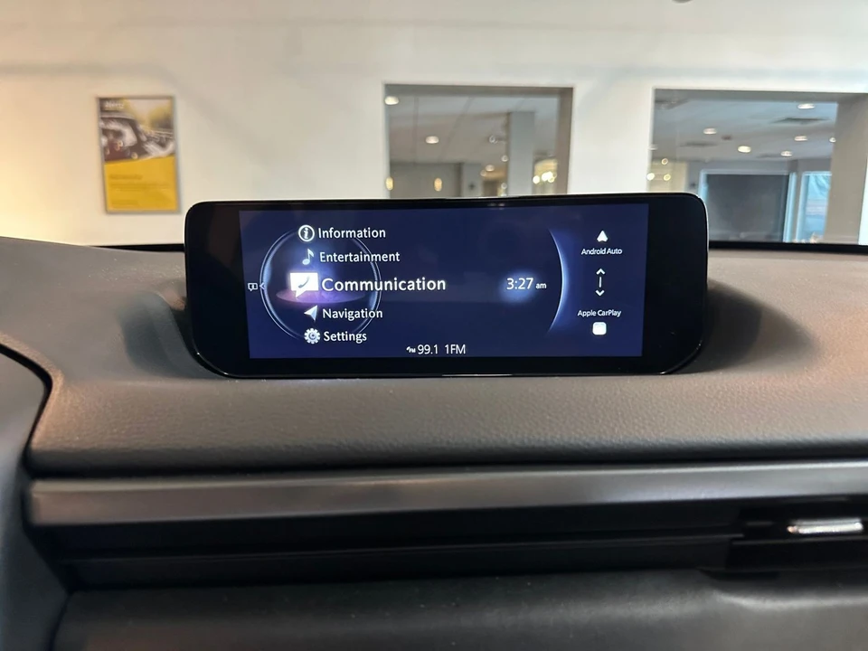 2025 Mazda CX-50 - Image 16 of 31