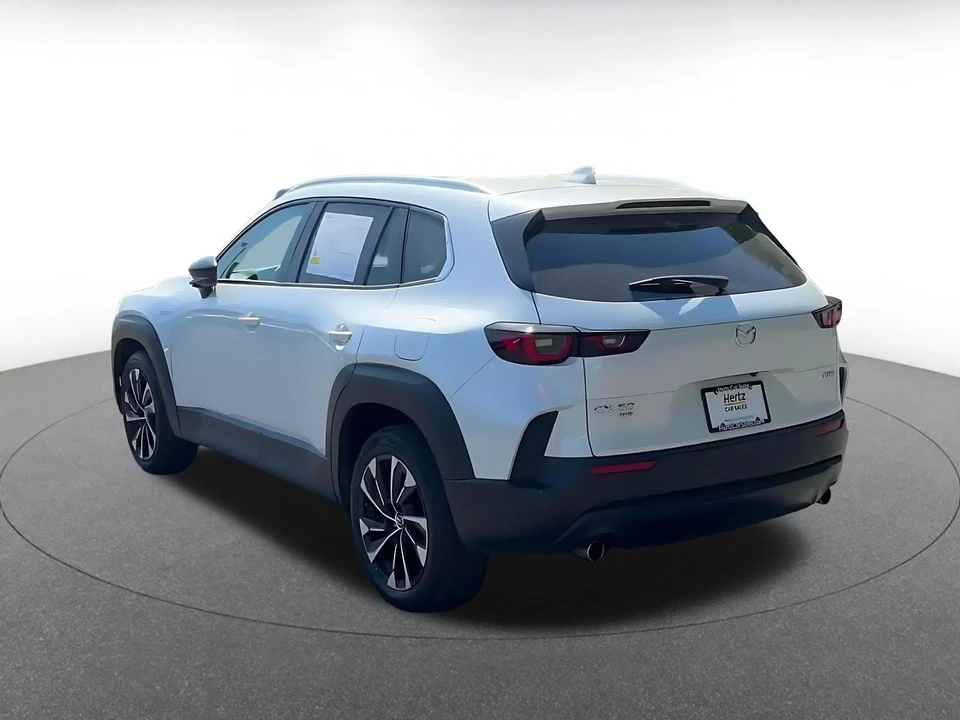 2025 Mazda CX-50 - Image 9 of 31