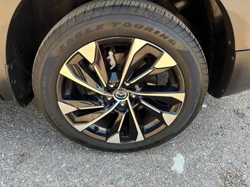 2025 Mazda CX-50 - Image 27 of 31