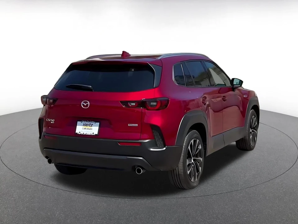 2025 Mazda CX-50 - Image 11 of 31