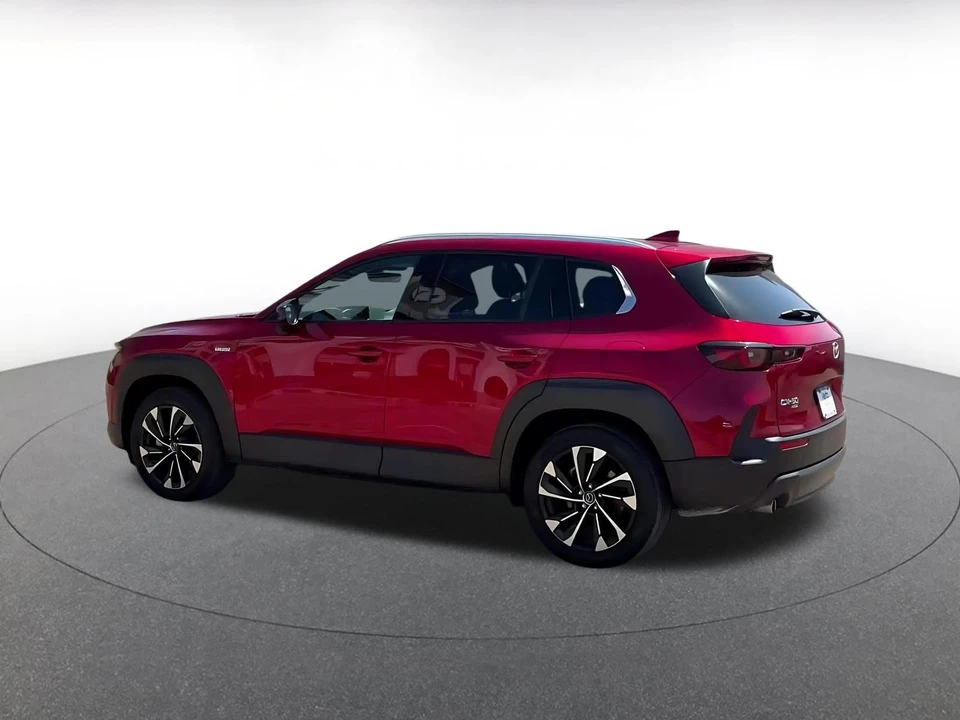 2025 Mazda CX-50 - Image 8 of 31