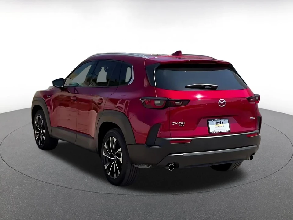 2025 Mazda CX-50 - Image 9 of 31