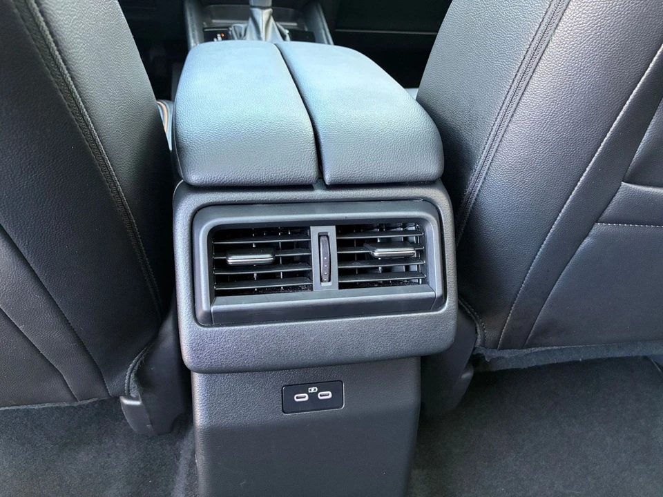 2025 Mazda CX-50 - Image 20 of 31