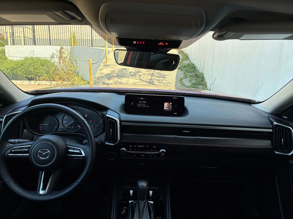 2025 Mazda CX-50 - Image 30 of 31