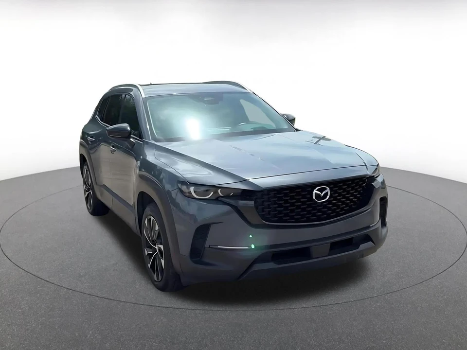 2025 Mazda CX-50 - Image 3 of 31