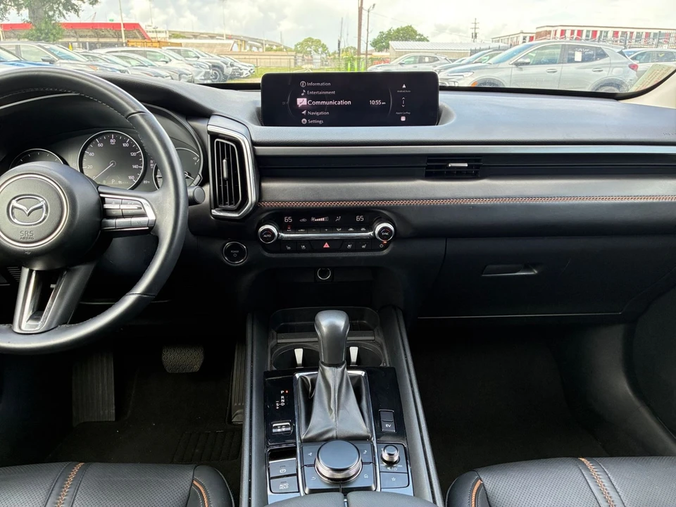 2025 Mazda CX-50 - Image 19 of 31