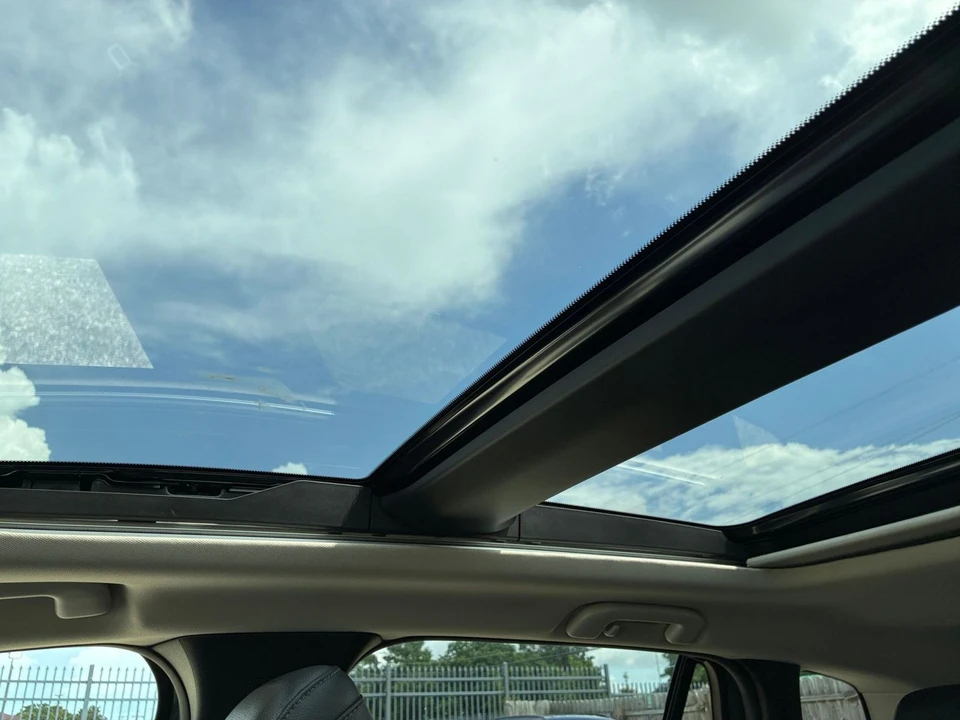 2025 Mazda CX-50 - Image 27 of 31