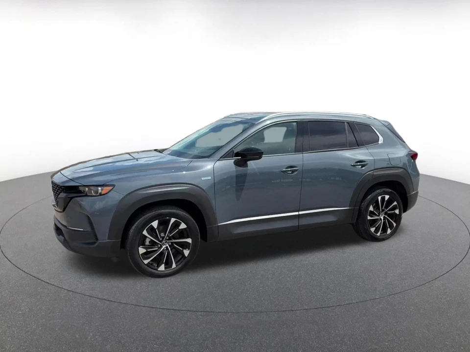 2025 Mazda CX-50 - Image 9 of 31