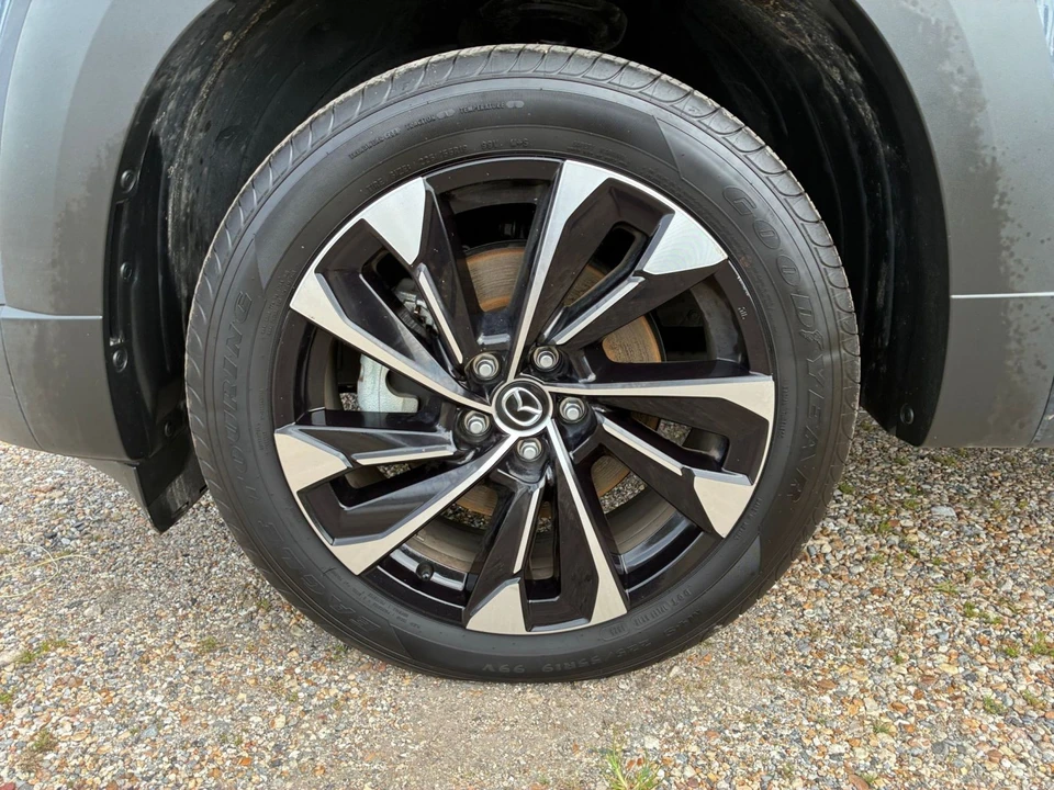 2025 Mazda CX-50 - Image 29 of 31