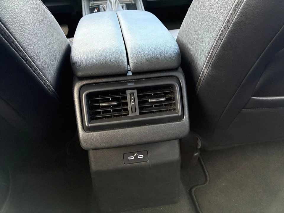 2025 Mazda CX-50 - Image 22 of 31