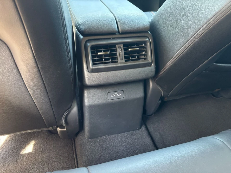2025 Mazda CX-50 - Image 26 of 31