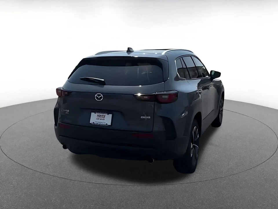 2025 Mazda CX-50 - Image 15 of 31