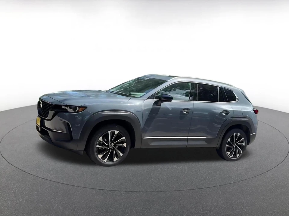 2025 Mazda CX-50 - Image 4 of 31