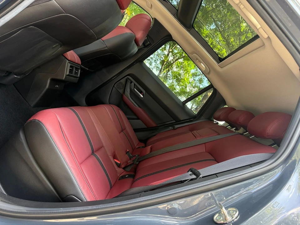 2025 Mazda CX-50 - Image 26 of 31
