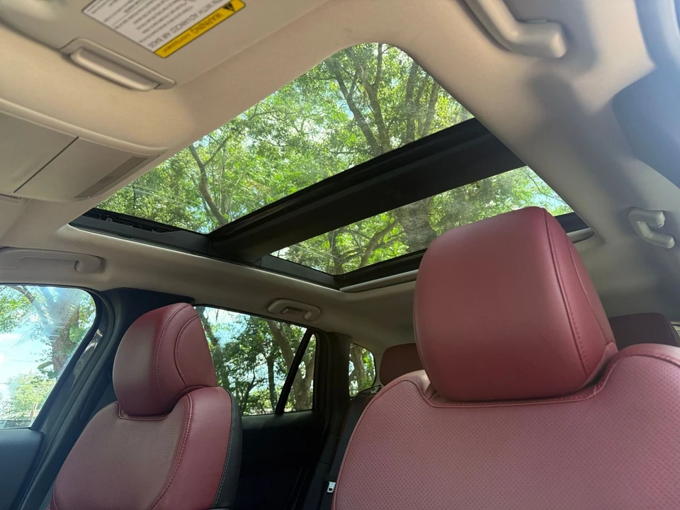 2025 Mazda CX-50 - Image 30 of 31
