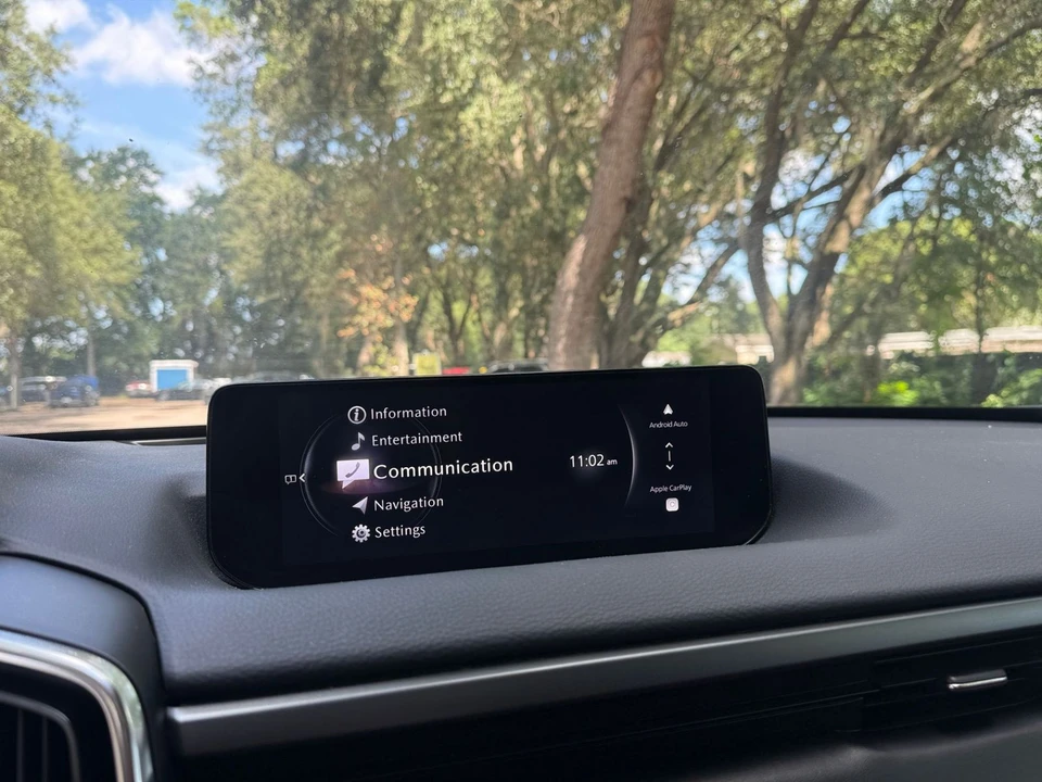 2025 Mazda CX-50 - Image 19 of 31