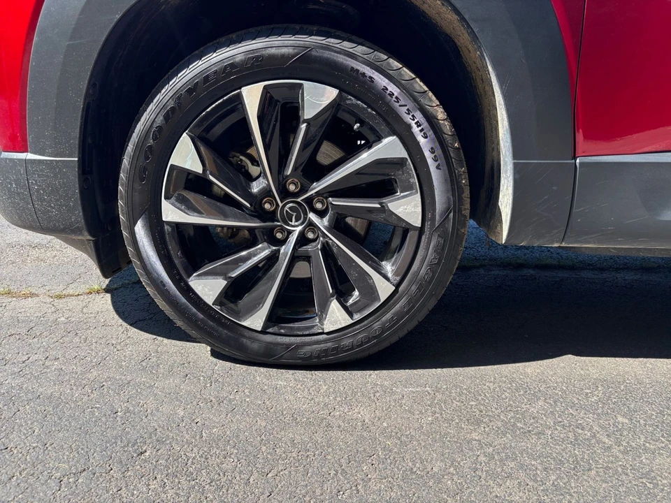 2025 Mazda CX-50 - Image 29 of 31