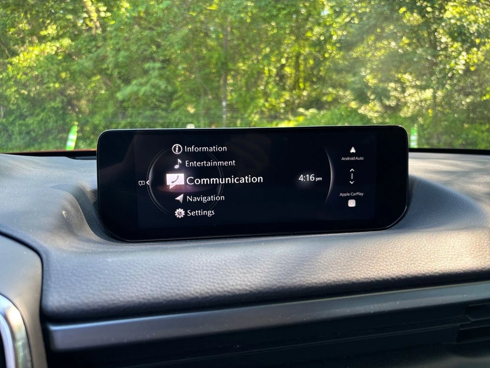2025 Mazda CX-50 - Image 18 of 31