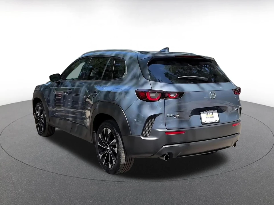 2025 Mazda CX-50 - Image 9 of 31