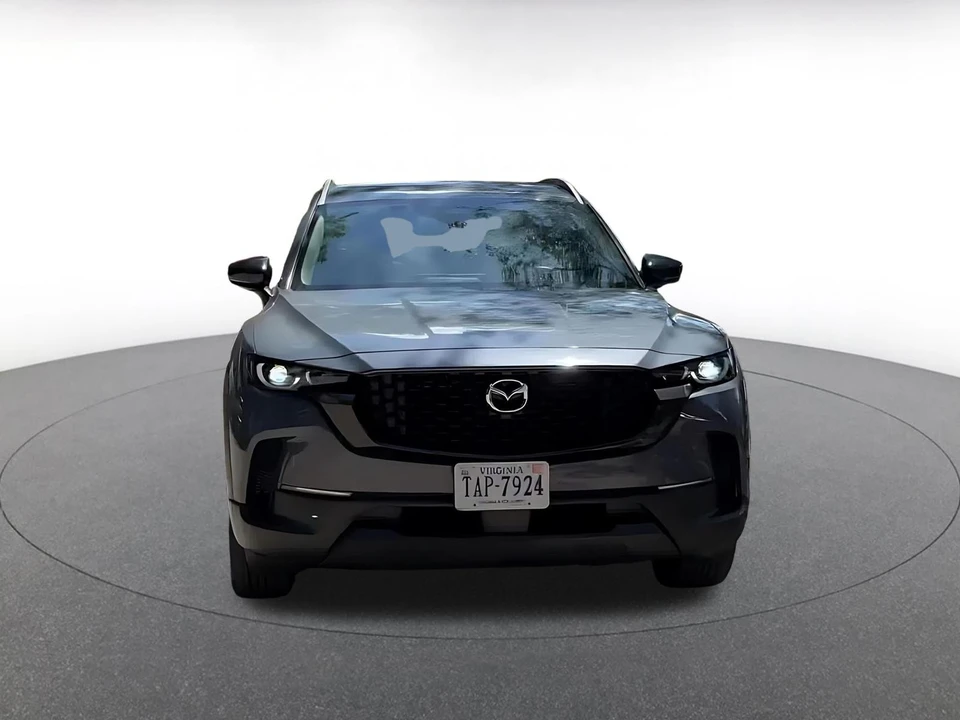 2025 Mazda CX-50 - Image 4 of 31