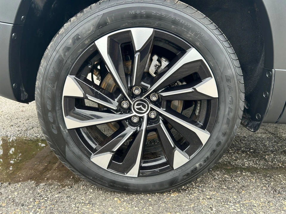 2025 Mazda CX-50 - Image 29 of 31
