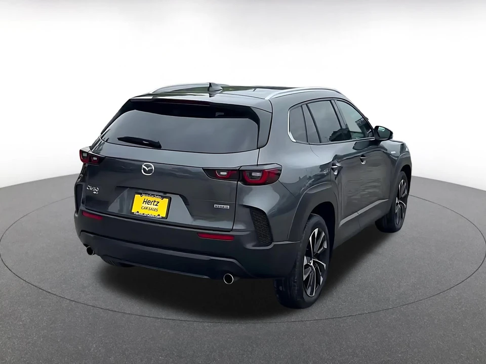 2025 Mazda CX-50 - Image 17 of 31