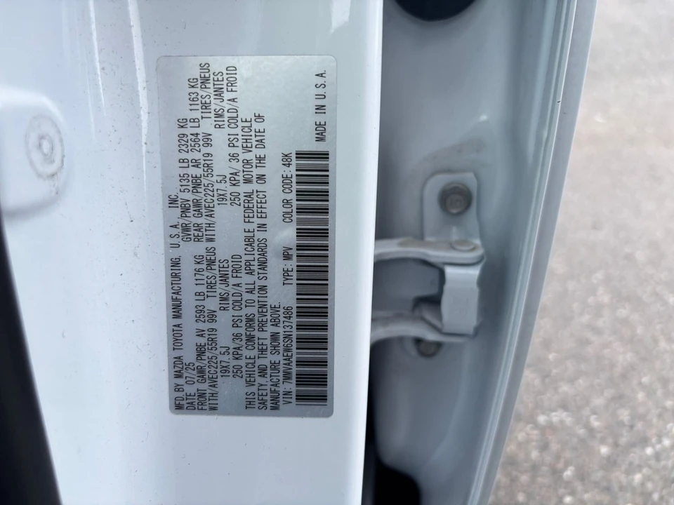 2025 Mazda CX-50 - Image 28 of 31
