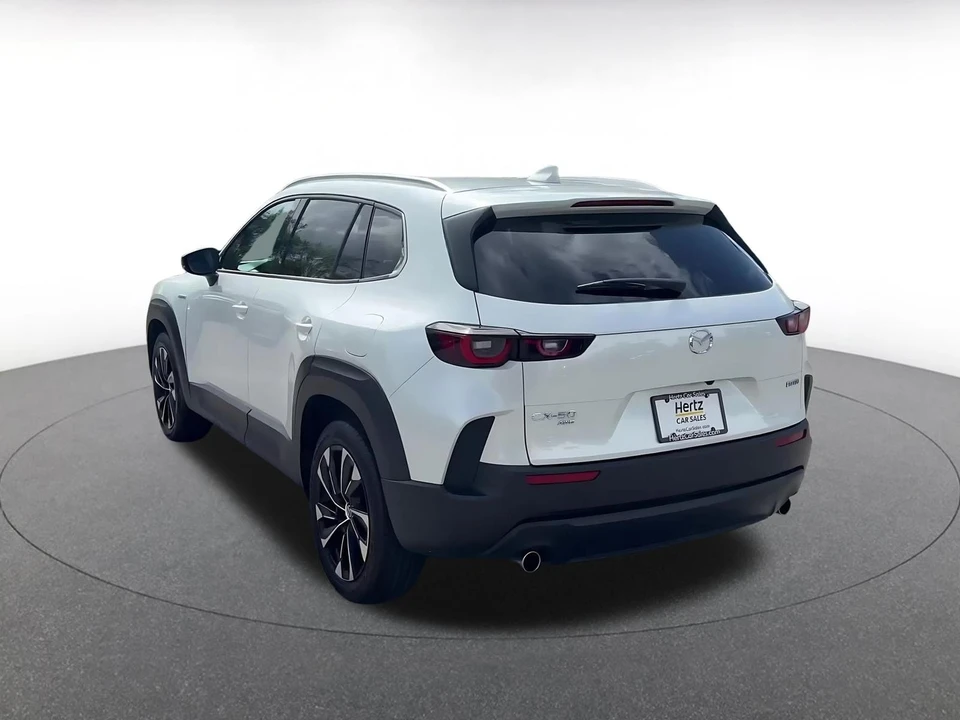 2025 Mazda CX-50 - Image 12 of 31