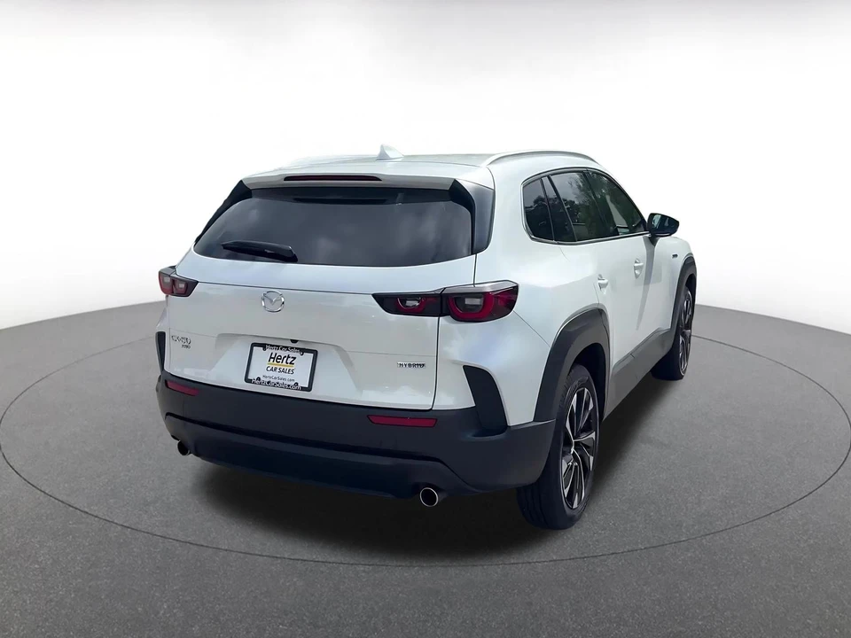 2025 Mazda CX-50 - Image 16 of 31