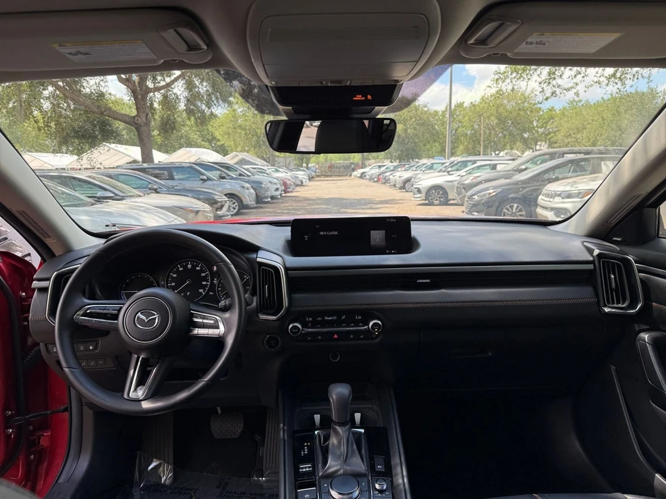 2025 Mazda CX-50 - Image 27 of 31