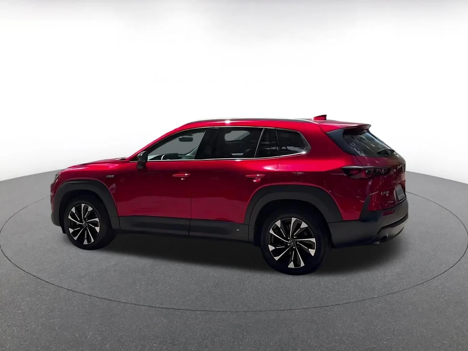 2025 Mazda CX-50 - Image 9 of 31