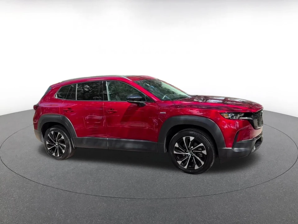 2025 Mazda CX-50 - Image 2 of 31