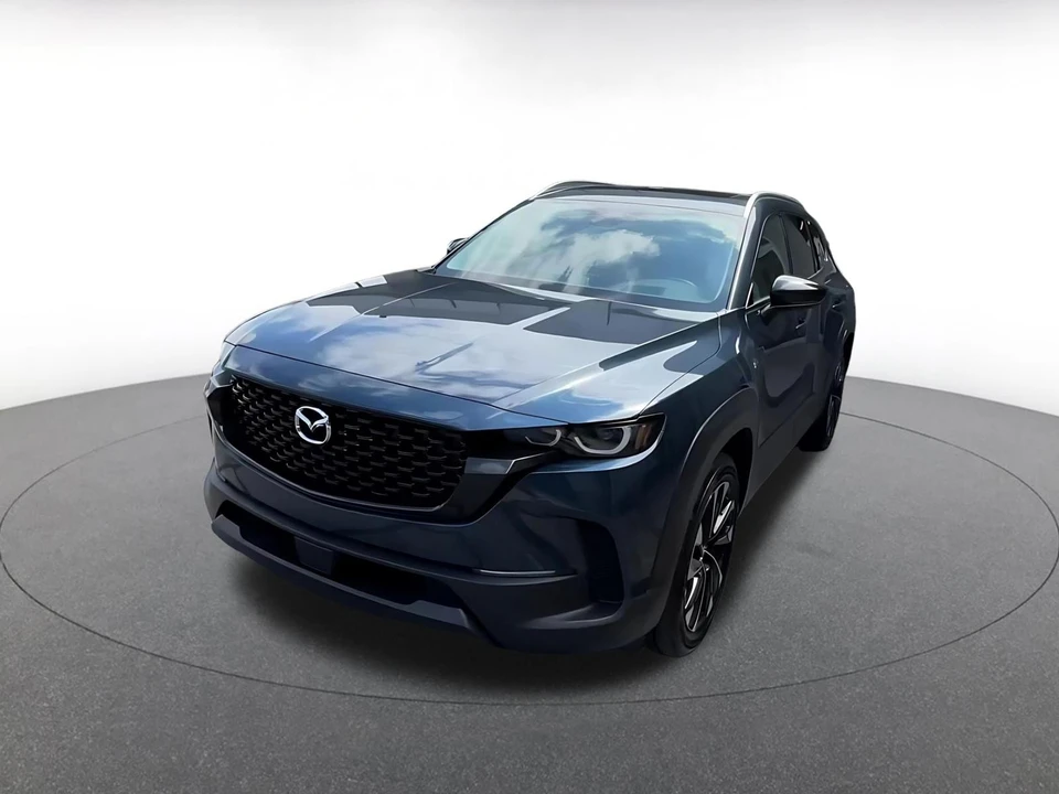 2025 Mazda CX-50 - Image 5 of 31