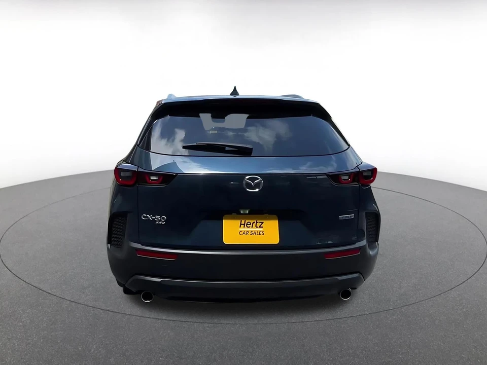2025 Mazda CX-50 - Image 10 of 31