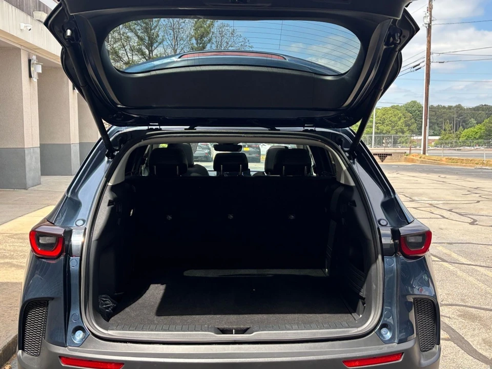 2025 Mazda CX-50 - Image 28 of 31