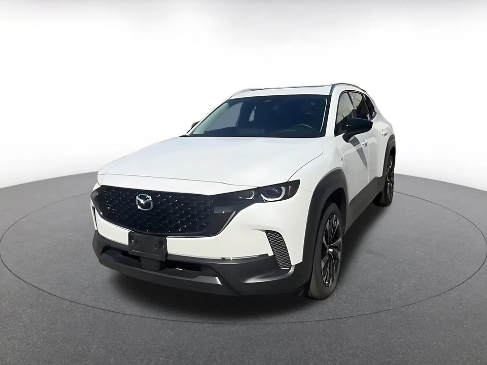 2025 Mazda CX-50 - Image 6 of 31
