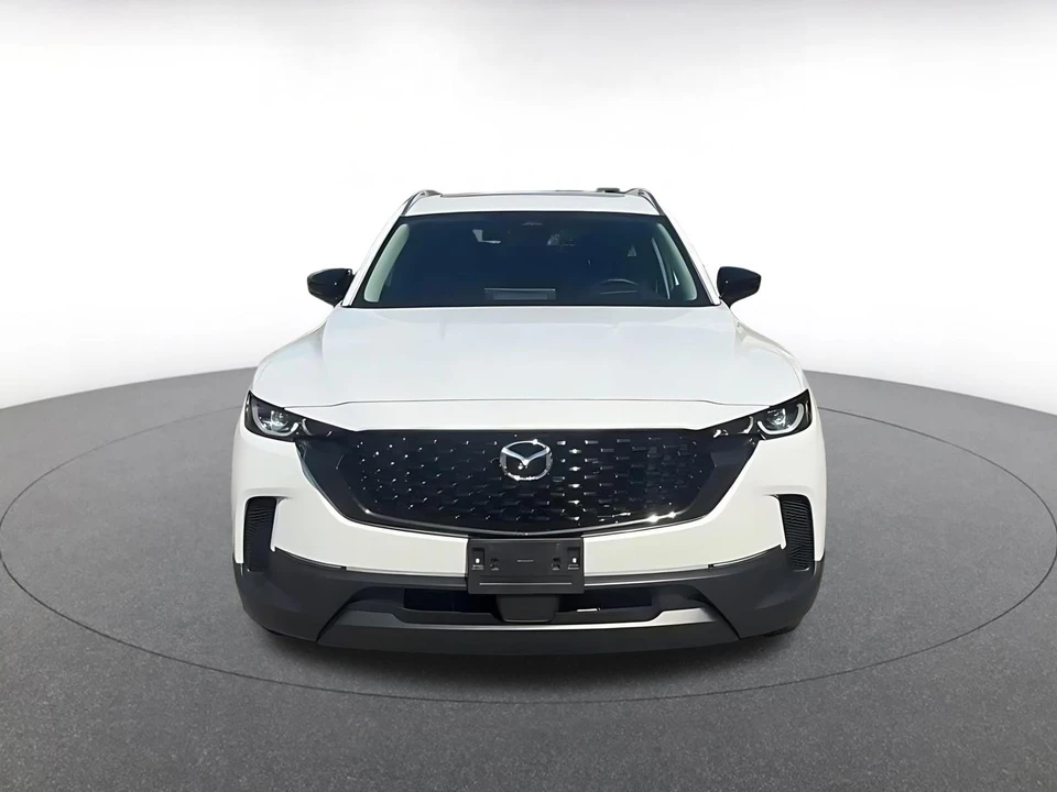 2025 Mazda CX-50 - Image 4 of 31
