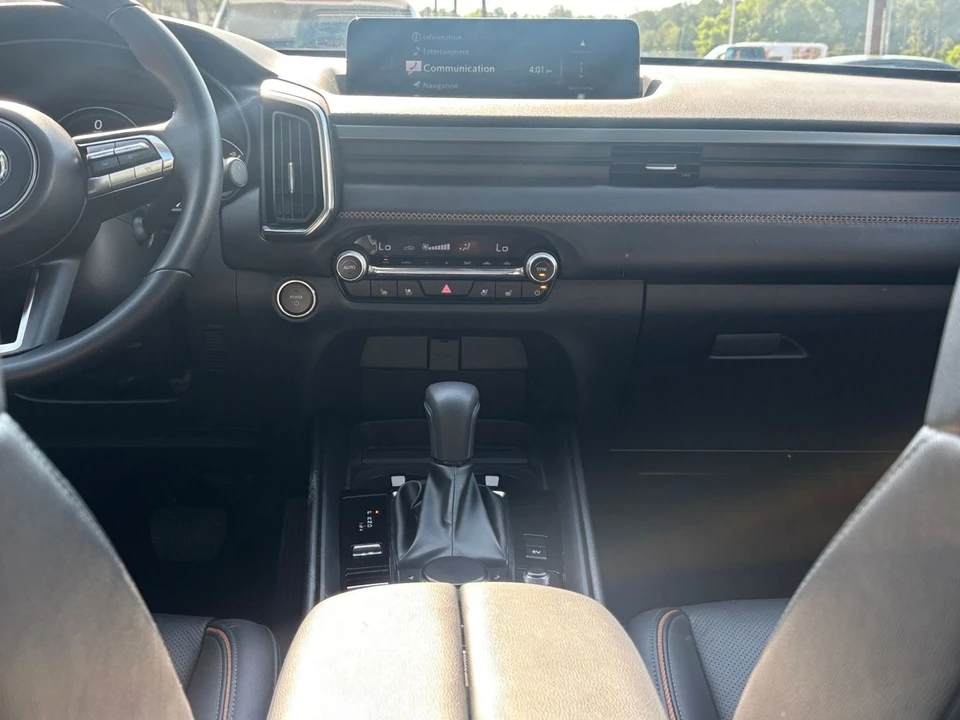 2025 Mazda CX-50 - Image 25 of 31