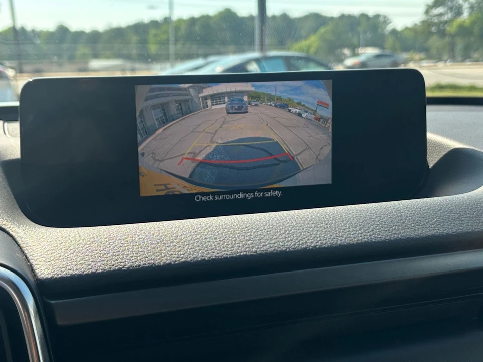 2025 Mazda CX-50 - Image 27 of 31