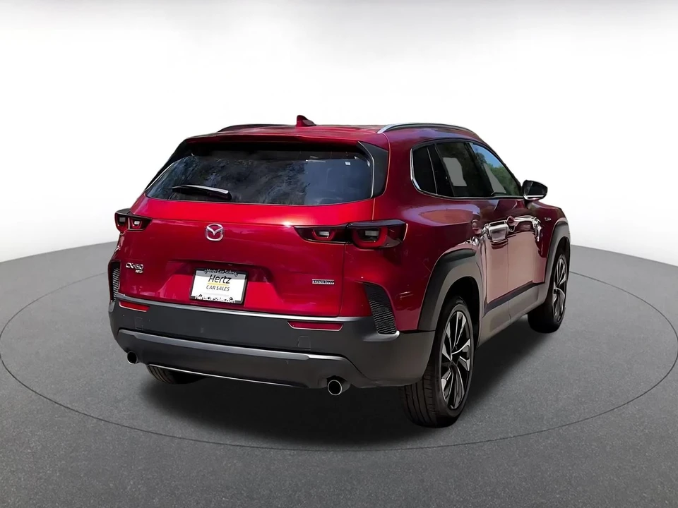 2025 Mazda CX-50 - Image 12 of 31