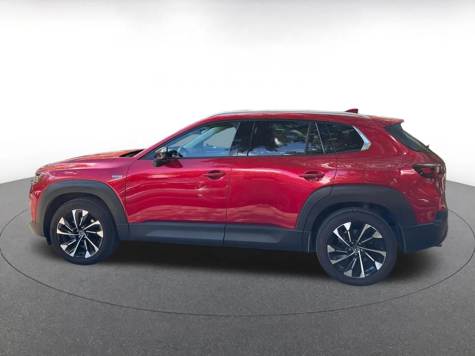 2025 Mazda CX-50 - Image 4 of 10