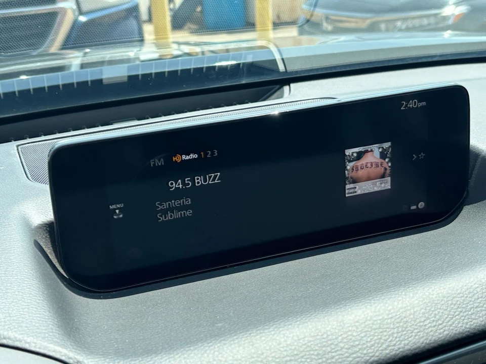 2025 Mazda CX-50 - Image 18 of 31