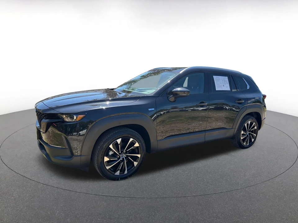 2025 Mazda CX-50 - Image 4 of 31