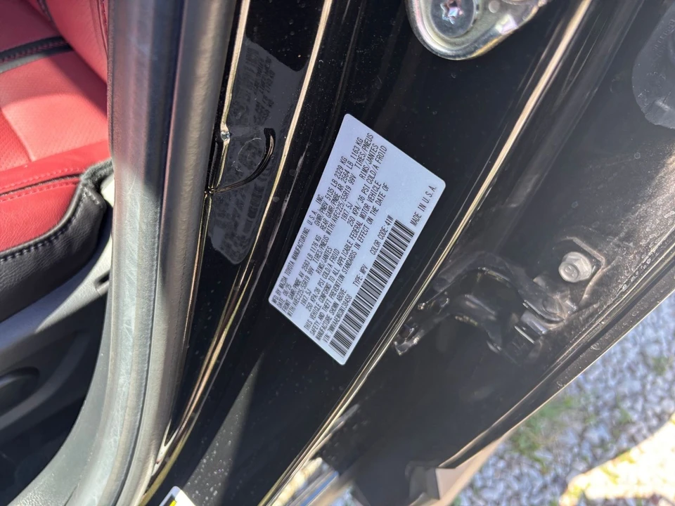 2025 Mazda CX-50 - Image 27 of 31