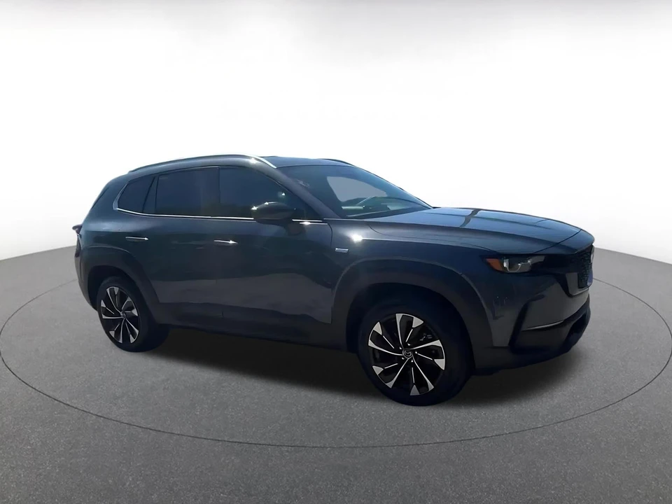 2025 Mazda CX-50 - Image 2 of 31