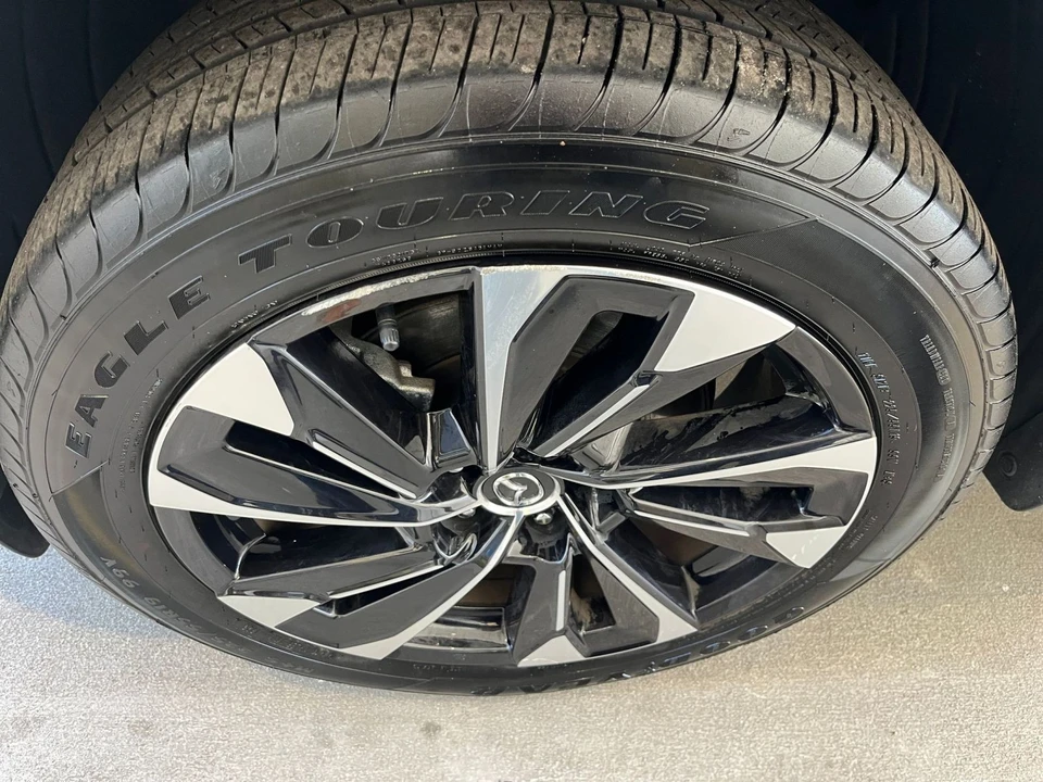 2025 Mazda CX-50 - Image 29 of 31