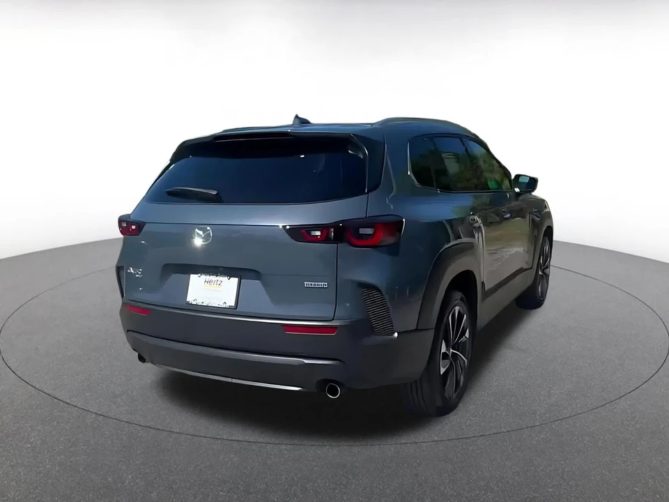 2025 Mazda CX-50 - Image 16 of 31