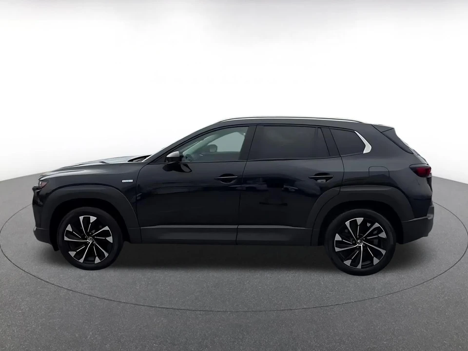 2025 Mazda CX-50 - Image 11 of 31