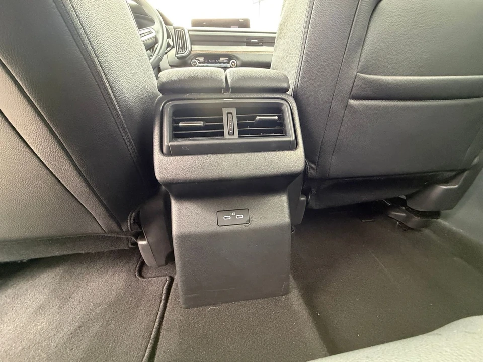2025 Mazda CX-50 - Image 23 of 31
