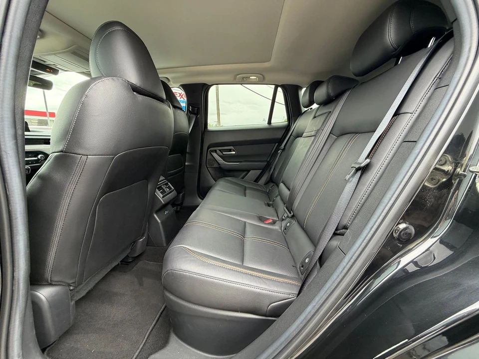 2025 Mazda CX-50 - Image 30 of 31